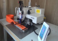 733PLC Máquina de costuras de refuerzos para coser trabajos súper pesados (arneses, eslingas, cintos