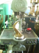 MÁQUINA PARA COSER PISOS 