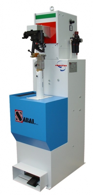 MÁQUINA DE CLAVAR S40/MDV 