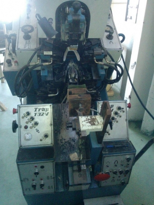 Máquina de Montar Puntas 