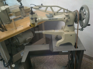 MÁQUINA DE COSER REMENDON C.G. 2 