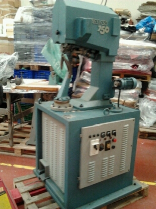 Máquina de coser pisos 