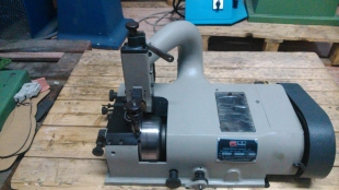 Máquina de Rebajar Topes y Contrafuertes CG1 