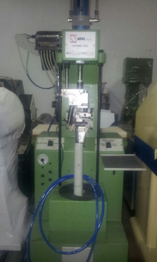 Máquina clavar tacones CG 2 
