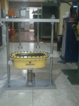 MÁQUINA PRENSAR 