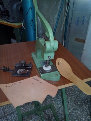 Máquina de Picar a Pedal CG1 