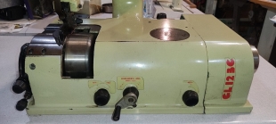 Maquina de rebajar piel con motor de embrague, ELLEGI 