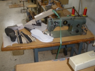 Máquina para apararar con doble arrastre REFREY 