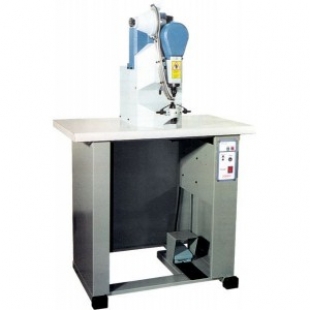 Máquina para poner ojetes J-228 