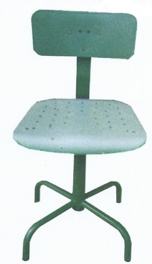 Silla plástico 4 patas rosca regulable. 