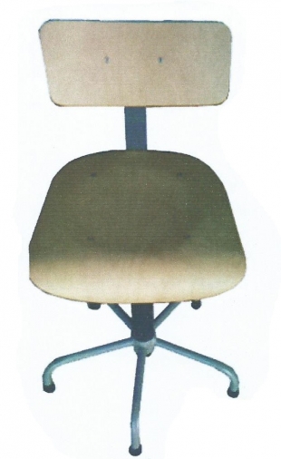 Silla madera 5 patas hierro cilindro gas. 