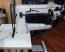 Maquina de coser de brazo de triple arrastre, marca AGL 