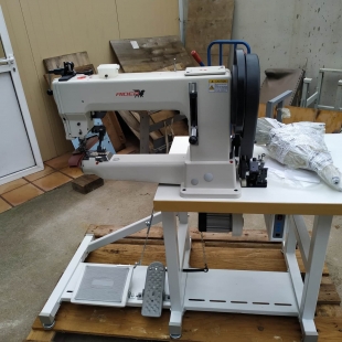 MAQUINA DE COSER PESADA, BRAZO CILÍNDRICO Y TRIPLE ARRASTRE CON GRAN LANZADERA BARREL PARA GUARNICIO RIDER MAQUINA DE COSER PESADA, BRAZO CILÍNDRICO Y TRIPLE ARRASTRE CON GRAN LANZADERA BARREL PARA GUARNICIO RIDER